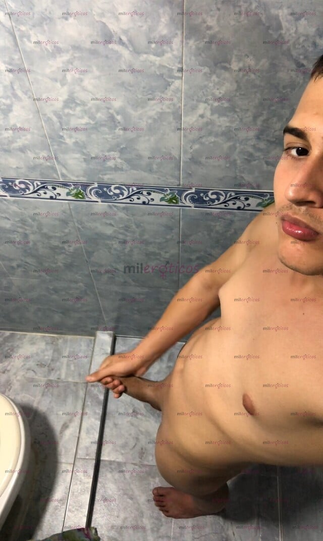 FOTOS DE JOVEN ARDIENTE DISPUESTO A CUMPLIR TODAS TUS FANTASIAS...