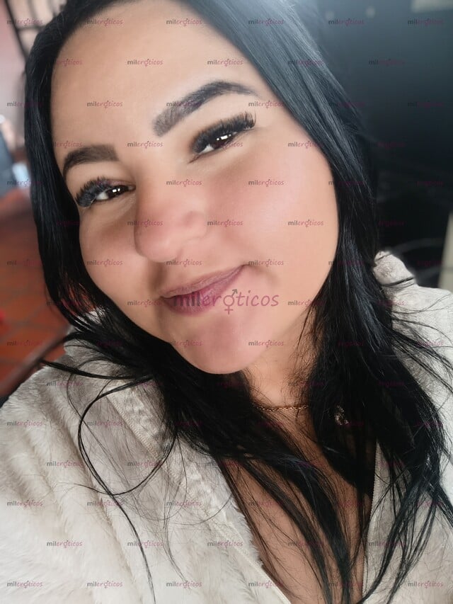 FOTOS DE SOY MAYRE 24 AÑOS, ARRECHITA Y PUTA VENEZOLANA MUY SUMISA