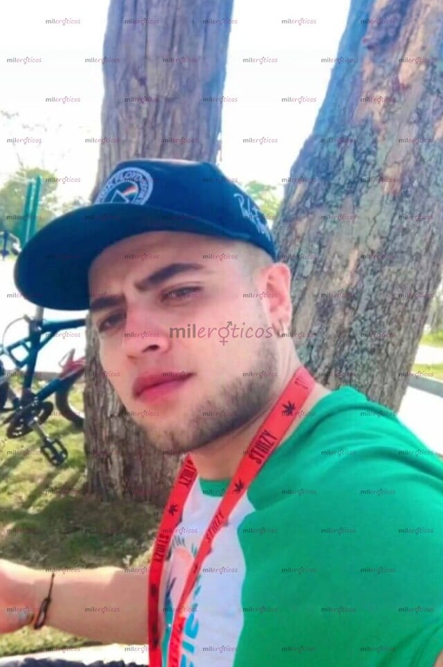 FOTOS DE VERGON 23CM REALES GRANDE PAISA UNIVERSITARIO Y GRUESO MACHO SERIO