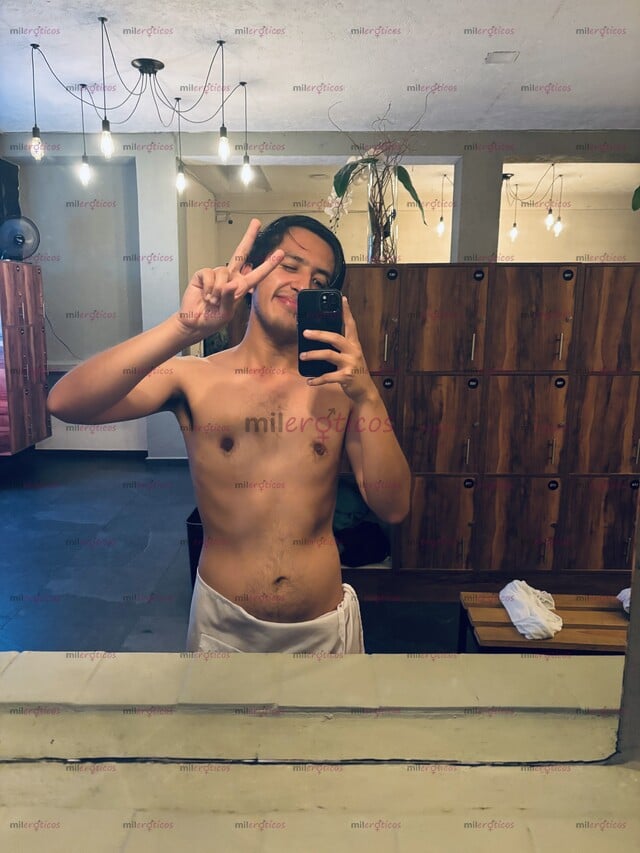 FOTOS DE HAPPY VERSÁTIL . ENTRON, CALIENTE Y RELAJADO. SALIDAS, SEX O AMBOS
