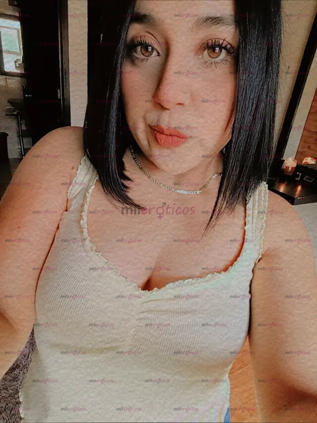 FOTOS DE HOLA CORAZON SOY VICTORIA UNA CHICA JOVEN Y REAL NO DUDES EN LLAMAR
