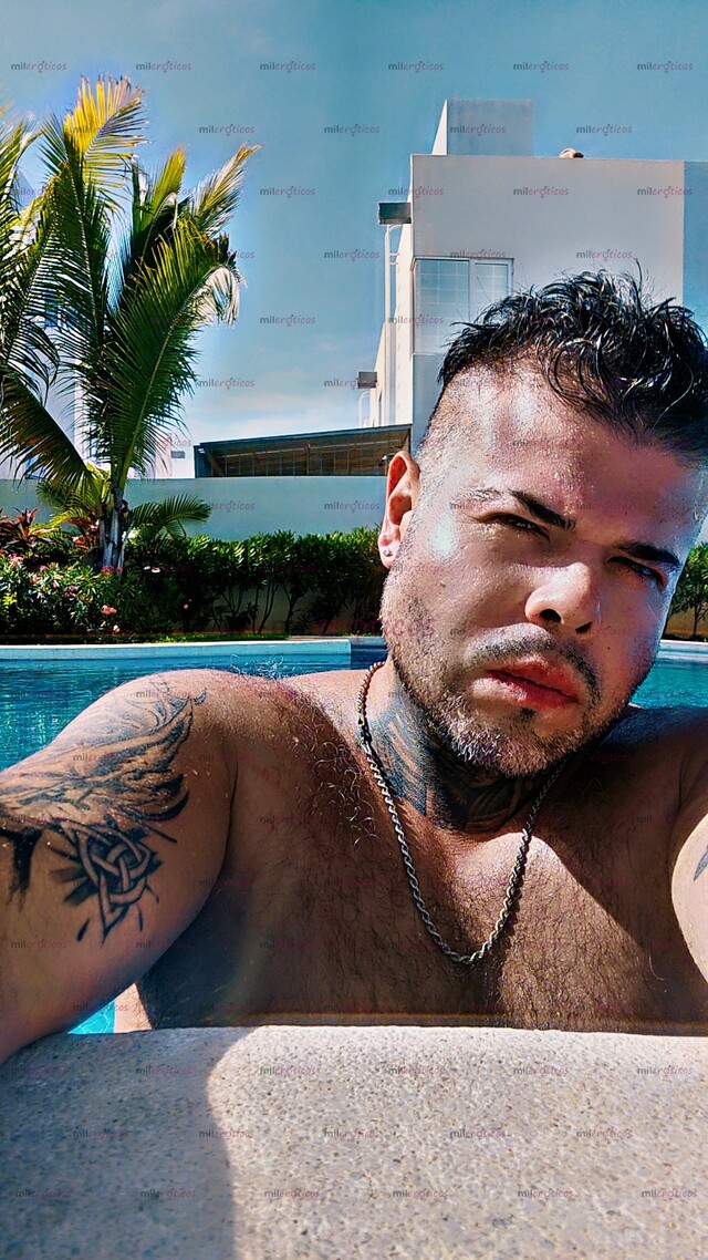 FOTOS DE MASCULINE PRESENCE, DISCRETION FOR SELECTIVE AND MASSAGES