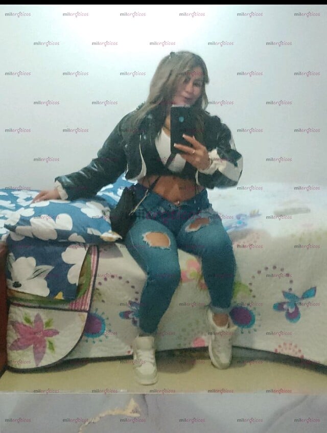 FOTOS DE HOLA AMOR ME LLAMO PAOLA UNA MADURITA BIEN SABROSITA EN USME