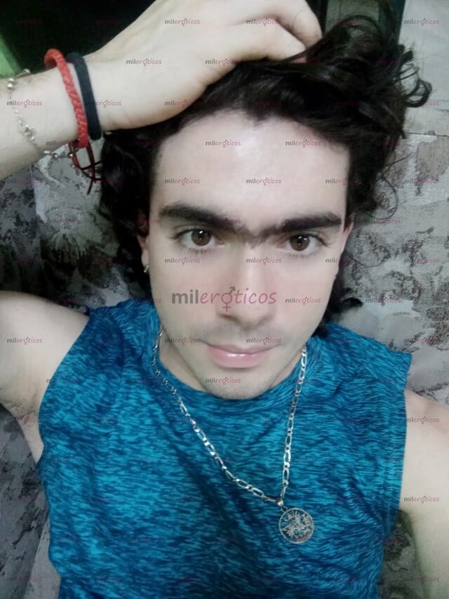 FOTOS DE GIGOLÓ ACOMAÑMATE A DAMAS CONTACTO 9993519275 WHATSAP