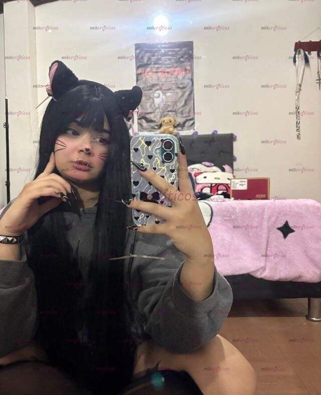 FOTOS DE LINDA COSPLAYER TIPO LOLI SUMISA, ANAL Y ORAL AL NATURAL