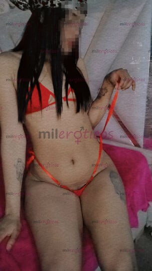FOTOS DE NENA MORENA CON UN LINDO CUERPO NATURAL Y CARITA ANGELICAL TE INVITA A FOLLAR