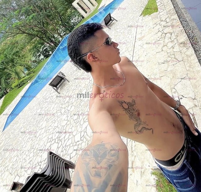 FOTOS DE JOVEN VARONIL RESERVADO DE LA CIUDAD DE MEDELLÍN