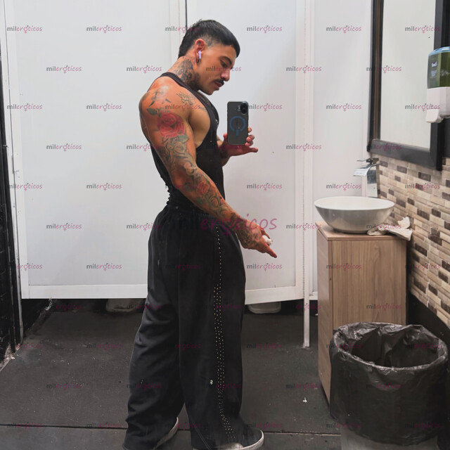 FOTOS DE YOSHUA CABRON TATUADO SEXY CALIENTE DOTADO