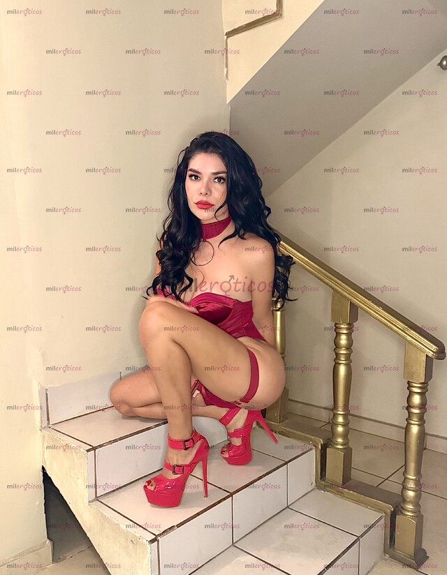 FOTOS DE ¡LUCIANA VIP! ¿LOS QUIERES ADENTRO O AFUERA?