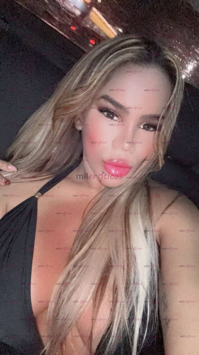 FOTOS DE COLOMBIANA ESPERÁNDOTE PARA DARTE EL MEJOR SEXO DE TU VIDA