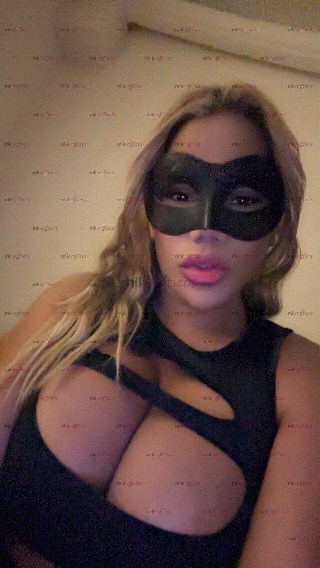 FOTOS DE COLOMBIANA ESPERÁNDOTE PARA DARTE EL MEJOR SEXO DE TU VIDA