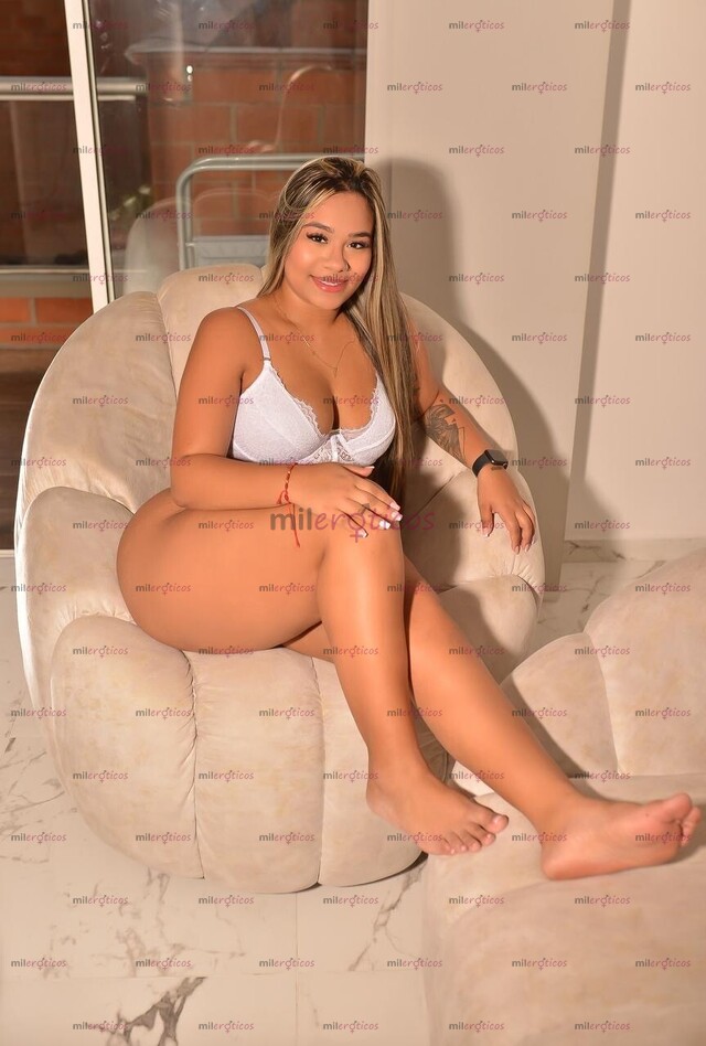 FOTOS DE DULCE CHICA FEMENINA Y MUY CARIÑOSA COMPAÑÍA