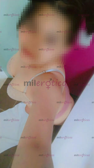 FOTOS DE CHICA 25 PARA UN RATO RICO , DISPUESTA A COMPLACERTE