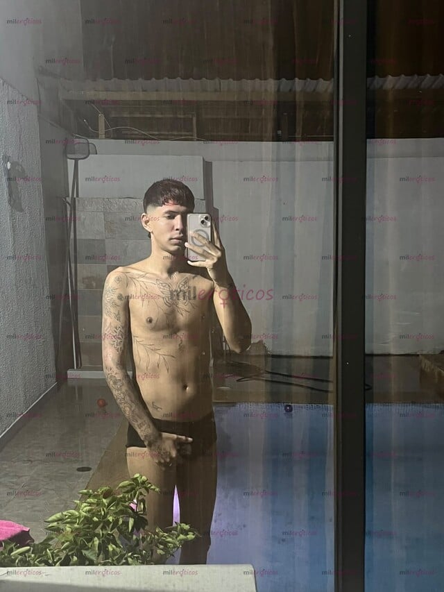 FOTOS DE ALEJANDRO,EL PLACER DE LOS DIOSES GAY,FULL LECHERO Y ARRECHO.