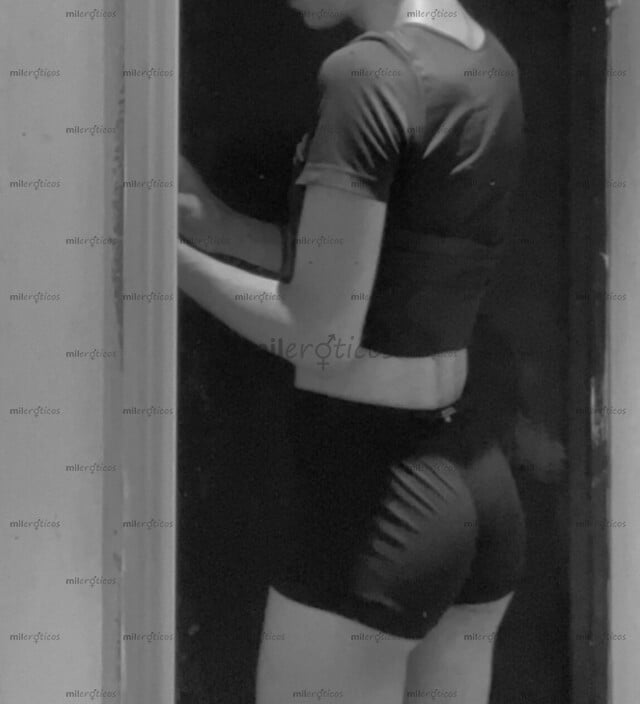 FOTOS DE TWINK FEM DELGADO, USO EXCLUSIVO PARA HOMBRES CON GANAS DE LLENAR HOYOS