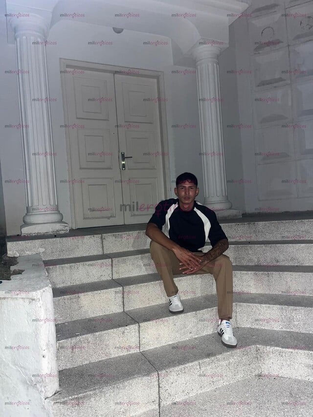 FOTOS DE ALEJANDRO,EL PLACER DE LOS DIOSES GAY,FULL LECHERO Y ARRECHO.