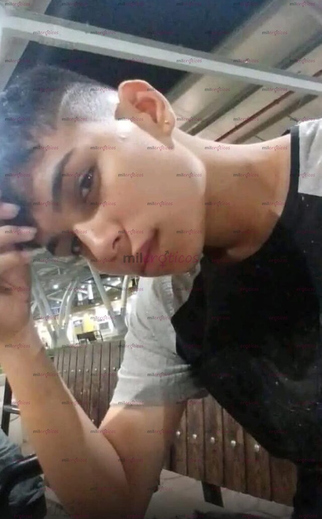 FOTOS DE SOY CHICO MORBOSO Y BUEN CULO Y BUENA VERGA CHICO JOVEN Y MUY LINDO Y RELAJADO