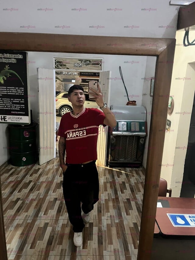 FOTOS DE ALEJANDRO,EL PLACER DE LOS DIOSES GAY,FULL LECHERO Y ARRECHO.