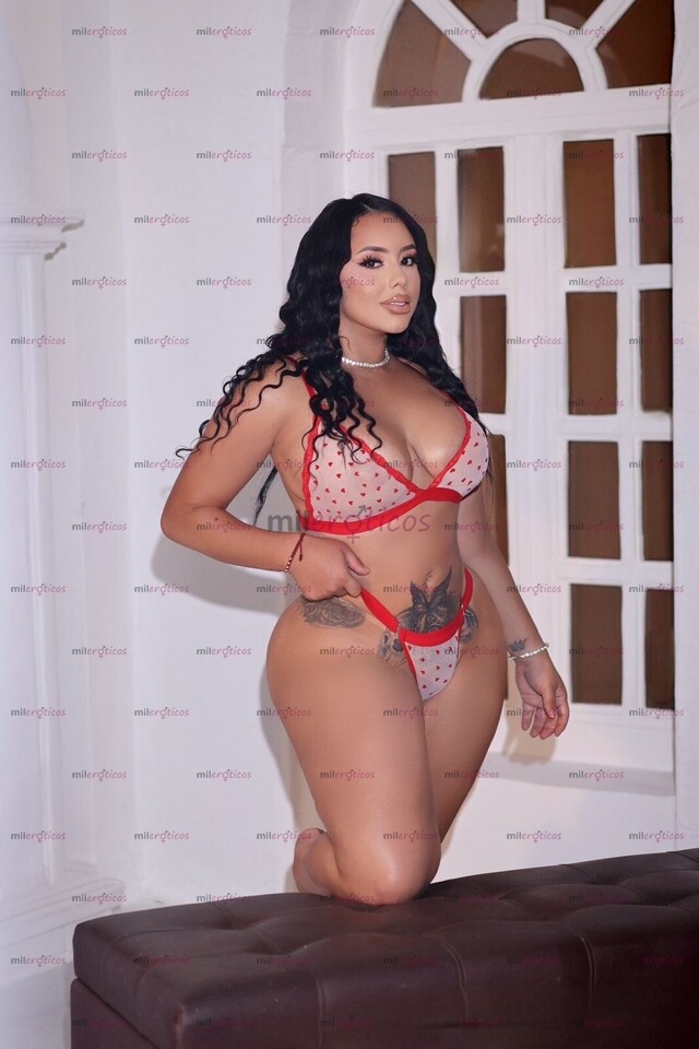 FOTOS DE JUANA: ELEGANCIA QUE PROVOCA, SENSUALIDAD QUE SE SIENTE Y UN DESEO IMPOSIBLE D