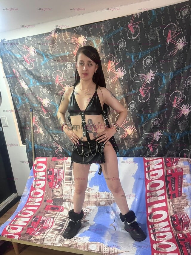 FOTOS DE FLACA RICA Y APRETADITA NUEVA DISPONIBLE EN SITIO Y A DOMICILIOS