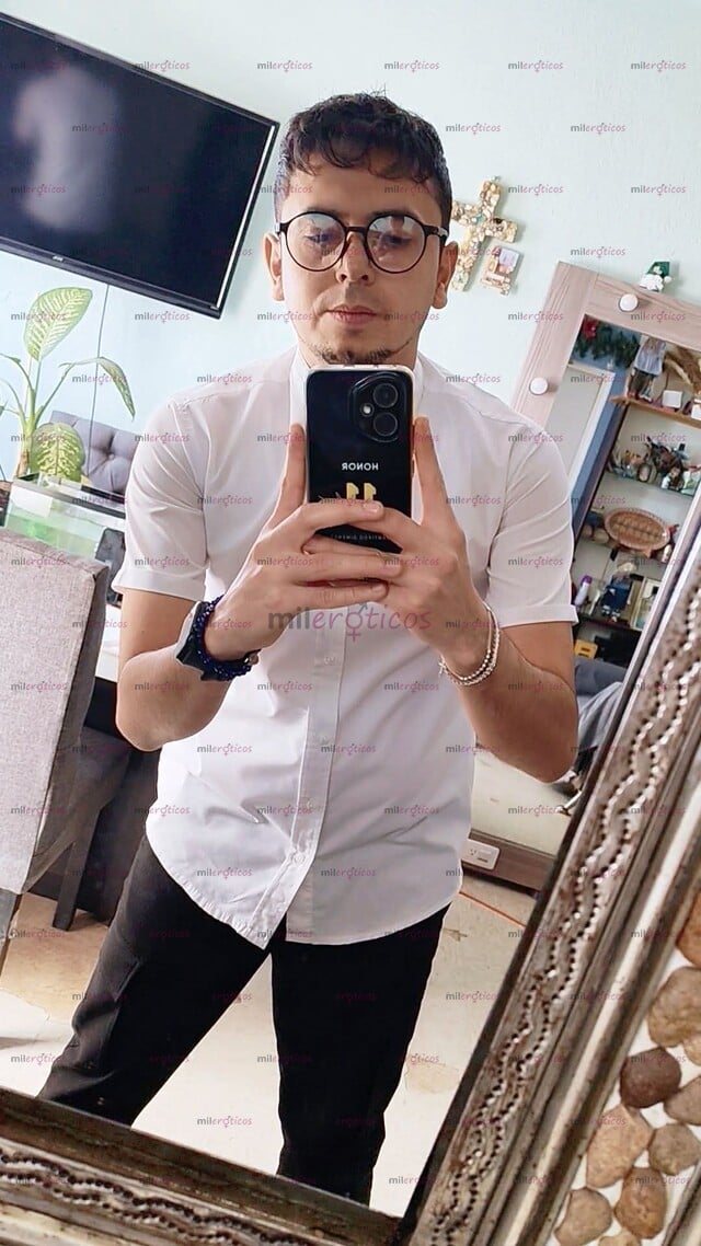 FOTOS DE SCORTGAYHOT COMPLACIENTE CUMPLIRÉ TUS FANTASÍAS DISPONIBLE