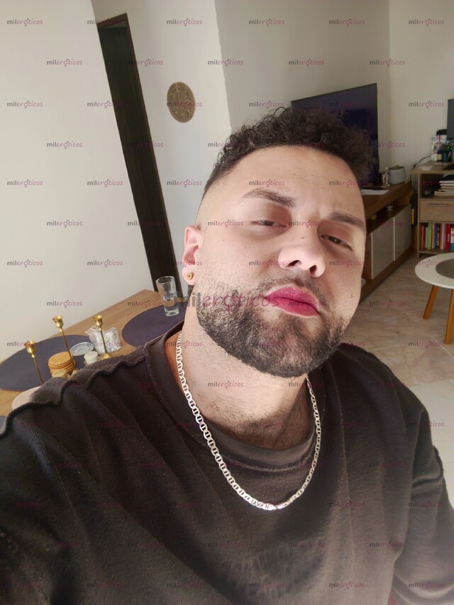 FOTOS DE LO UNICO QUE LE ASEGURO ES QUE NO SE VA A QUERER IR, LECHERO Y VELLUDO SOY..