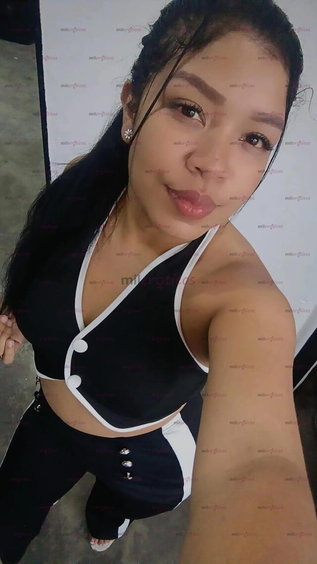 FOTOS DE FLACA DELICIOSA CON VAGINA JUGOSA DISPUESTA A COMPLACERTE