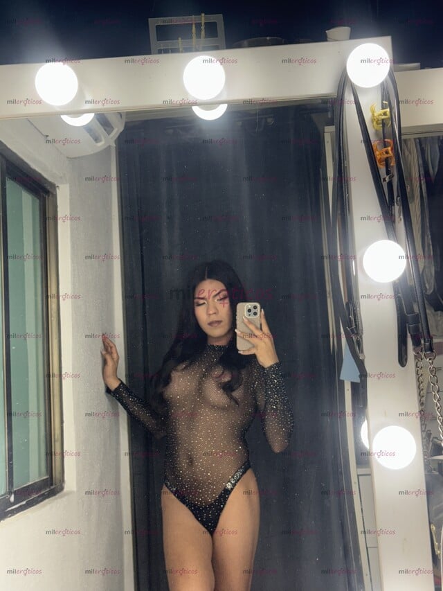 FOTOS DE HERMOSA Y JOVEN CHICA TRANS DISPUESTA A COMPLACERTE