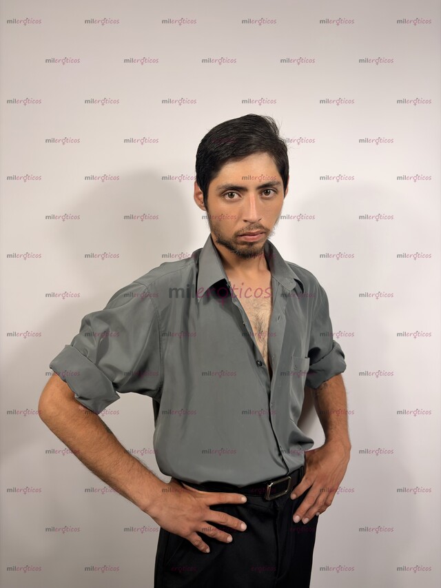 FOTOS DE FRANCÉS EN TU PAÍS CORTA TEMPORADA. OTRAS FANTASIAS TRAÍDAS DESDE EL OTRO LADO.