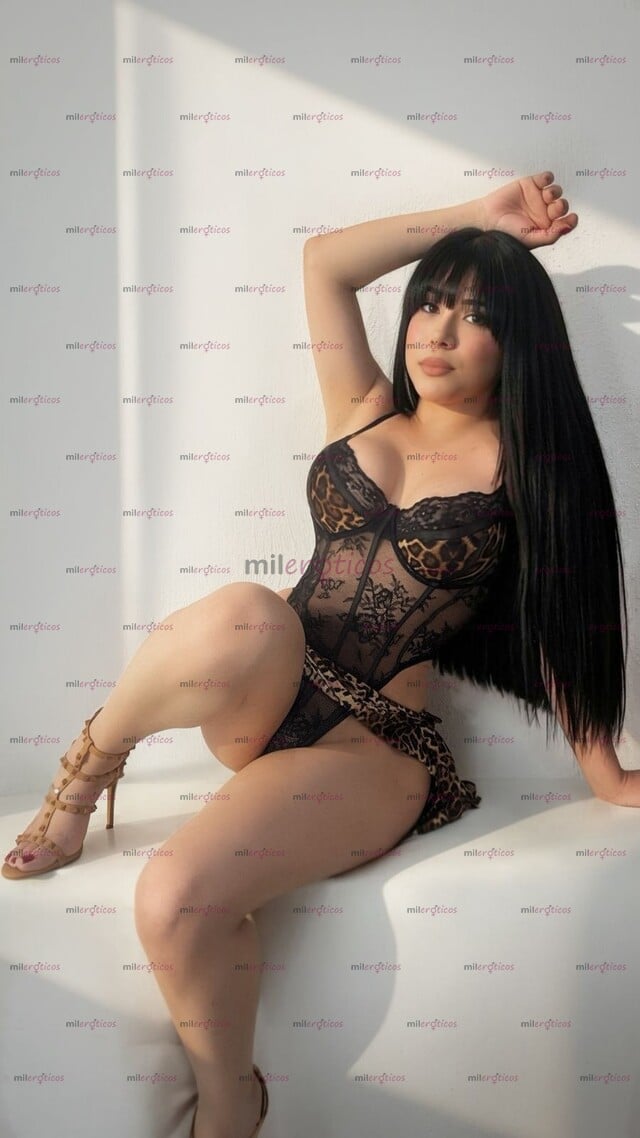 FOTOS DE CHAPARRITA EXTRAAPRETADA ORAL AL NATURAL MUY COMPLACIENTE EN LA CAMA CON LUGAR