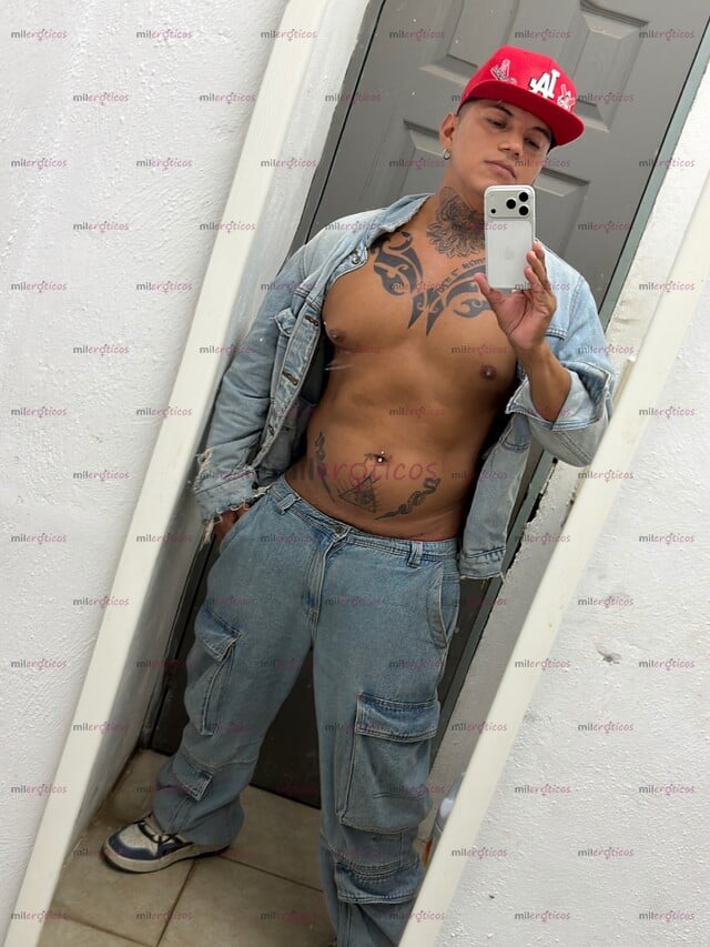 FOTOS DE CALIENTE Y COMPLACIENTE VATO DISCRETO PARA TUS FANTASÍAS