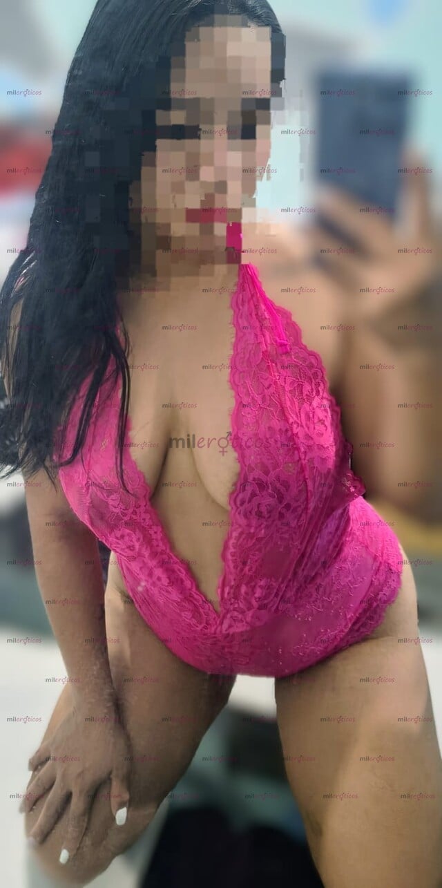 FOTOS DE TIERNA DULCE SENSUAL Y COMPLACIENTE MORENA