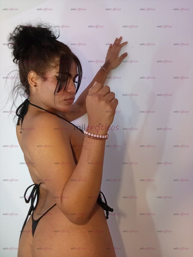 FOTOS DE AMOR SOY UNA NENITA DE 18 AÑOS MUY CALIENTE Y TRAGONA ESCRÍBEME