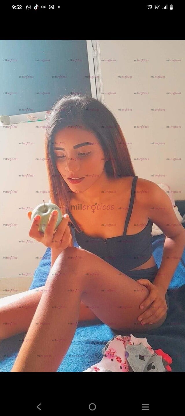FOTOS DE SOY UNA JOVEN CHICA DE 22 AÑOS ELEGANTE CON SENOS LLENOS