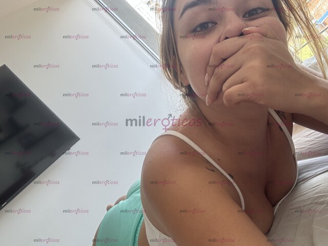 FOTOS DE HERMOSA DELGADA JOVEN UNIVERSITARIA PAYPAL TRANSFERENCIAS BUENA CHICA
