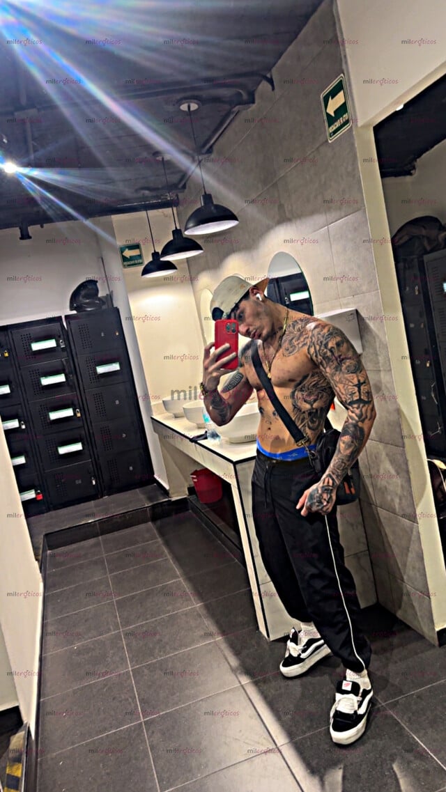 FOTOS DE QUIERES EL MEJOR SEXO DE TU VIDA VEN Q ESTE CUBANITO TE LO HARÁ BIEN RICO