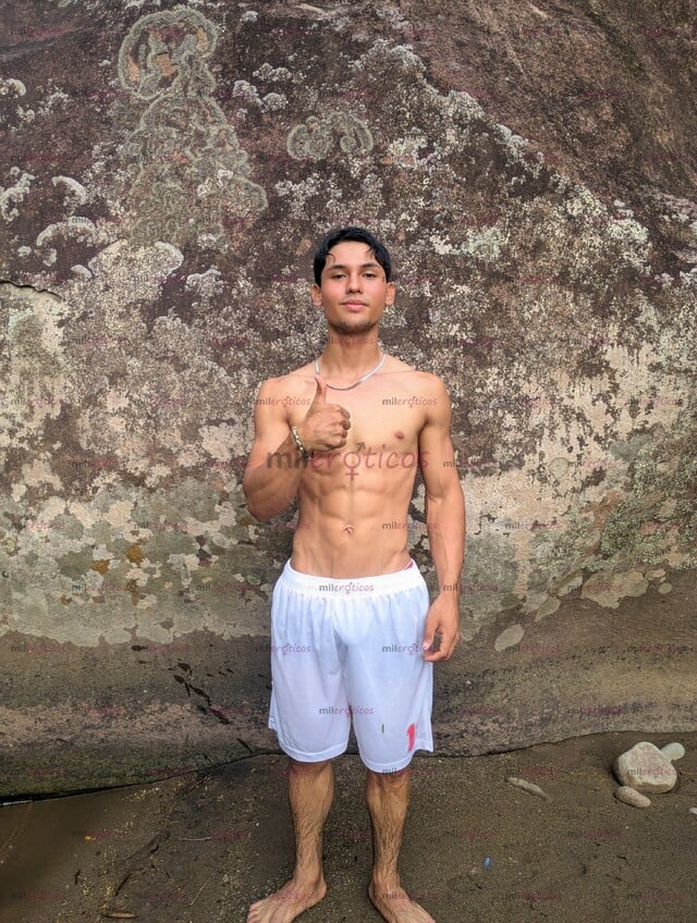 FOTOS DE OJO SOLO MUJERES, SOY JUAN UN CHICO DE PASO POR ESTA CIUDAD VEN Y DISFRUTAME