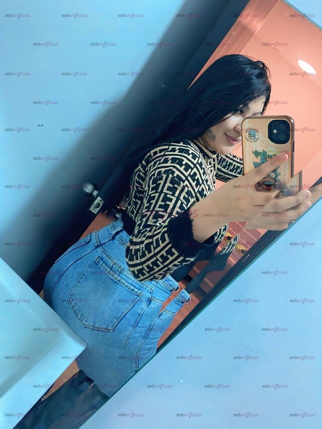 FOTOS DE KARINA LA NIÑA MAS ARRECHA NINFOMANA DE LA ZONA