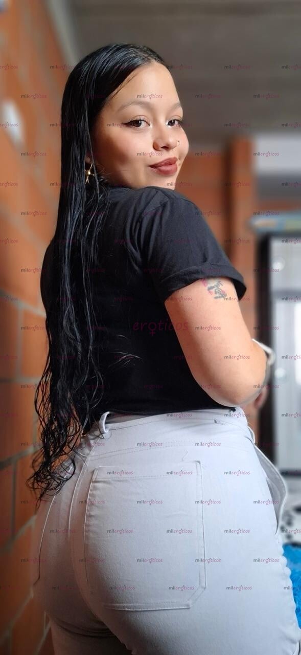 FOTOS DE LINDA PELINEGRA CON CUERPO MUY BONITO Y GANAS DE TI