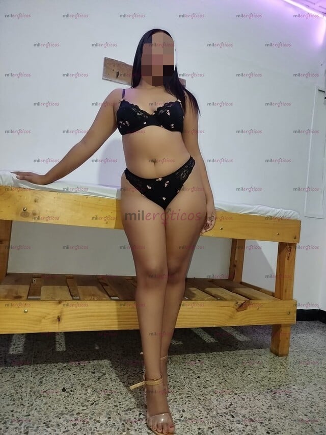 FOTOS DE HOLA AMORES! UNA CHICA ESCORT DISPUESTA A COMPLACERTE Y DISFRUTAR JUNTO A TI DE