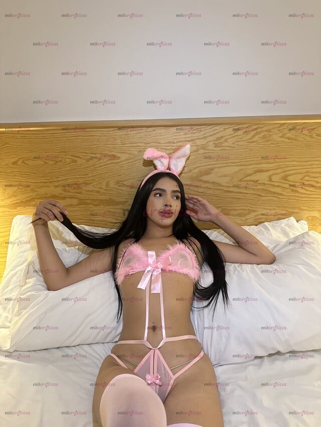 FOTOS DE SIN COMPETENCIA,FERNANDA, SOLO PARA HOMBRES QUE SABEN DE LO BUENO