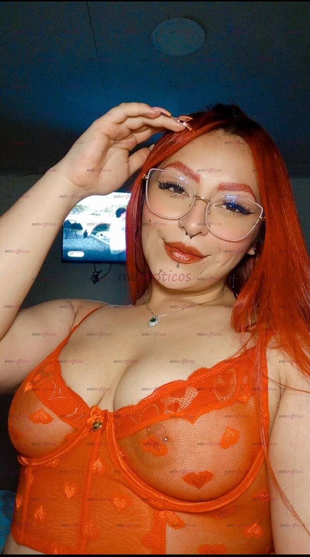 FOTOS DE NUEVA TU DULCE GATITA PELIRROJA LLEGO PARA SACARTE TODA LA LECHITA