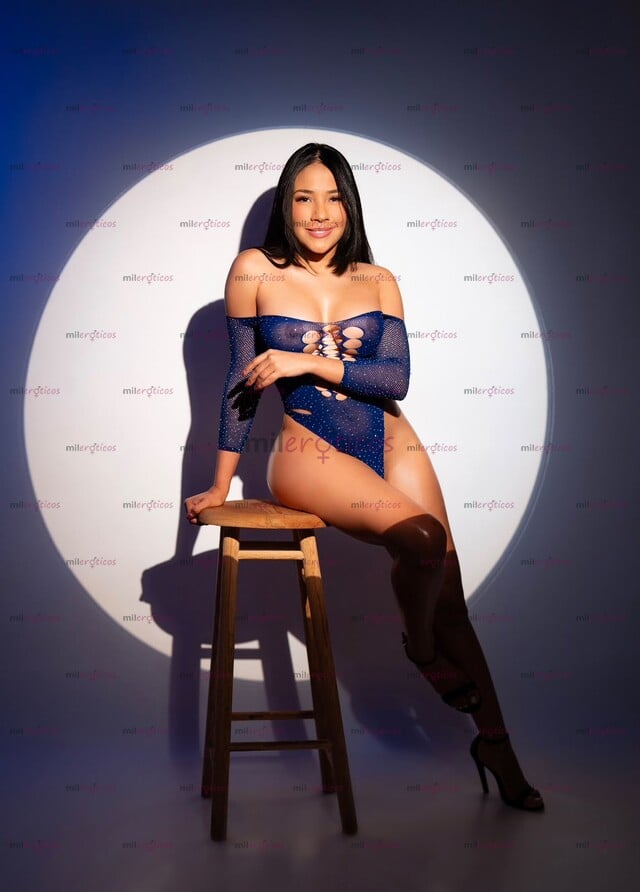 FOTOS DE LA MEJOR COLITA NUEVA SOLO PARA TI APRETADITA
