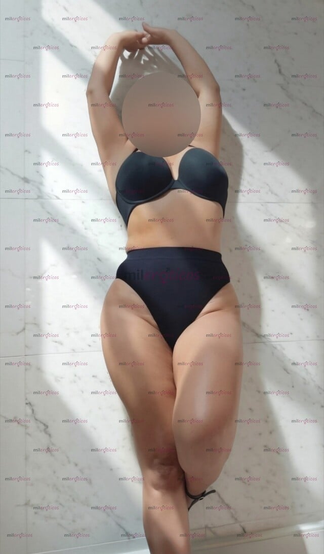 FOTOS DE SOY CAMILA, HAGO ANAL APRETADITO... TERMINA EN MIS RICAS TETAS!!