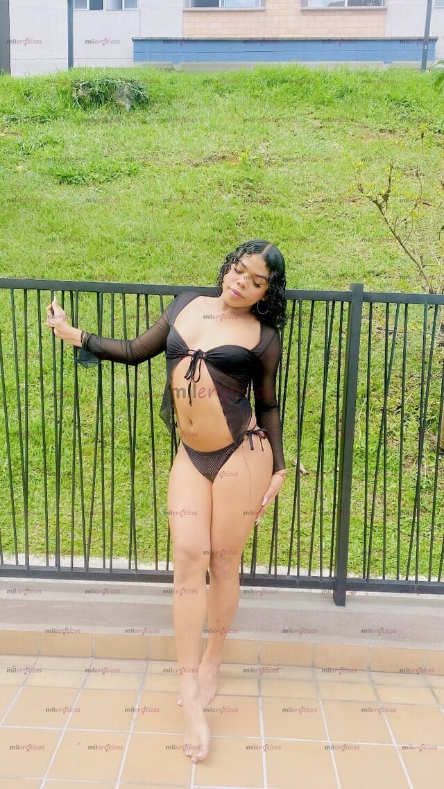 FOTOS DE HOLIS SOY VERÓNICA CONTEÑITA RICA LLENA DE CALOR.!!