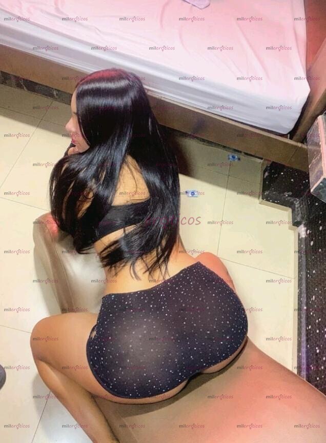 FOTOS DE LINDA MORENITA ZOÉ DE 21 AÑOS TETONA CULIADORA EXTREMA