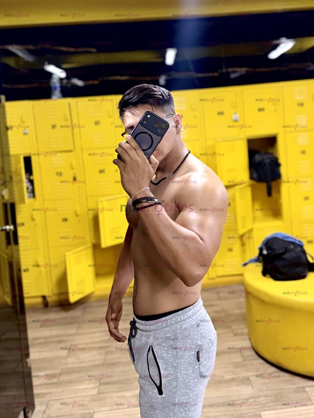 FOTOS DE VATO PITUDO Y CUERPO DE GIMNASIO,MORBOSO Y DOMINANTE