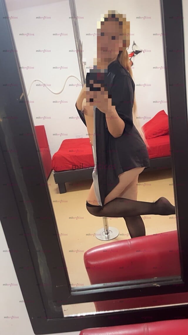 FOTOS DE BONITA RUBIA ALTA NALGONA PIERNUDA TRATO DE NOVIOS INCLUIDO