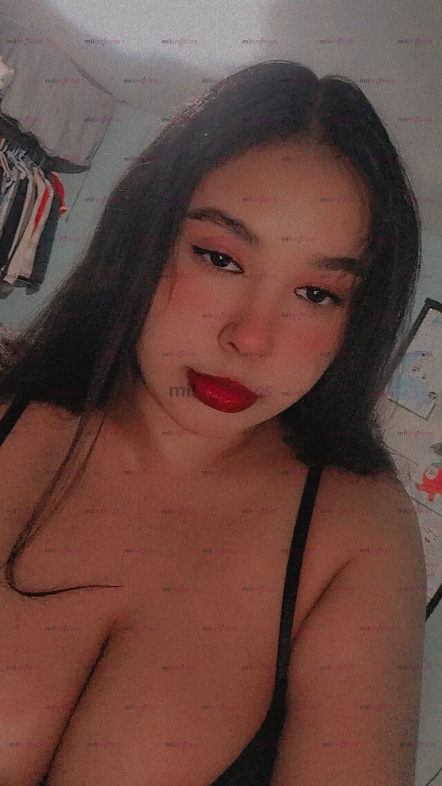 FOTOS DE DISCRETA,AMABLE,COMPLACIENTE Y MUUUY CALIENTE!!