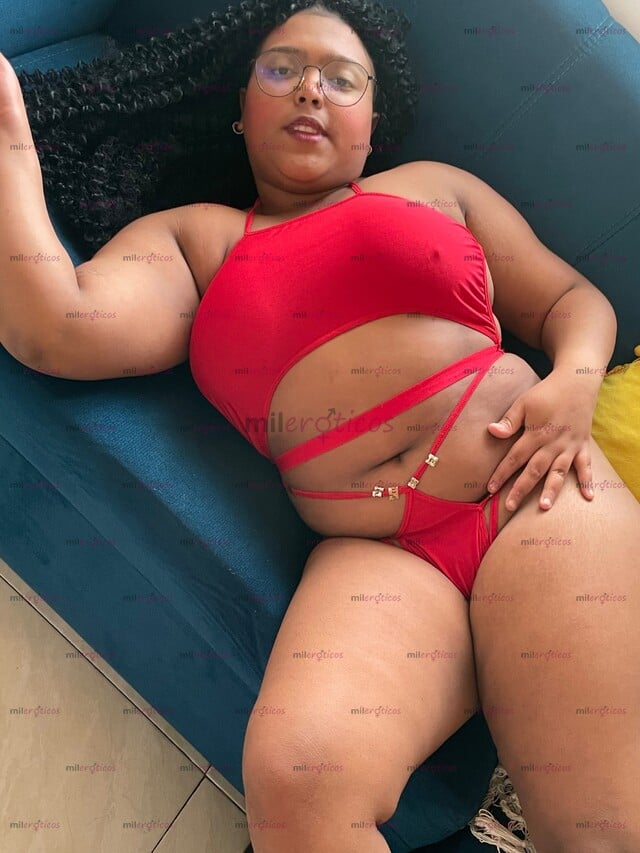 FOTOS DE BELLA SENSUAL ENCANTADORA MORENA PICANTOSA EL MEJOR TRATO DE NOVIA